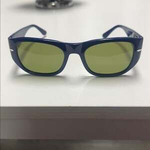 Stylish Persol Blue Sunglasses with G15 polarized lenses